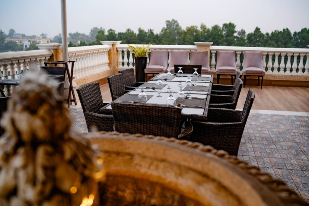 restaurants on Ferozpur Road Lahore